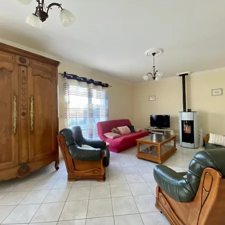 Family - Aux Portes De L'histoire *