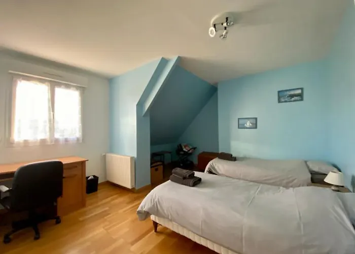 Family - Aux Portes De L'histoire Tour-en-Bessin